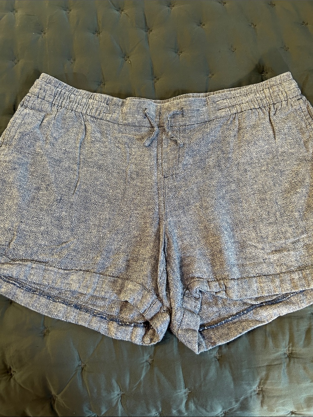 5 for 25$ Old Navy Heathered Blue Linen Blend Shorts